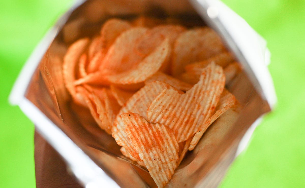 「ザクッとポテト ゆずと七味唐辛子味 47g」開封