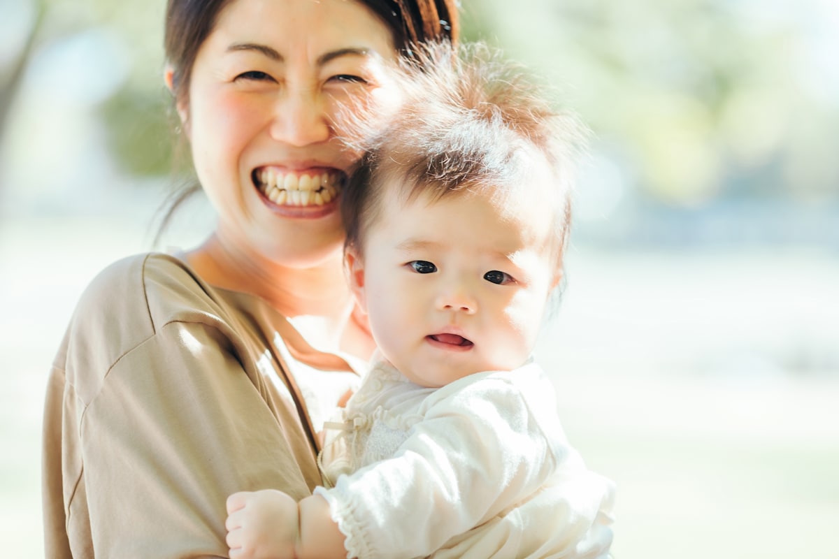 首すわりの見極め方が知りたい!完了する時期の目安や注意点も解説