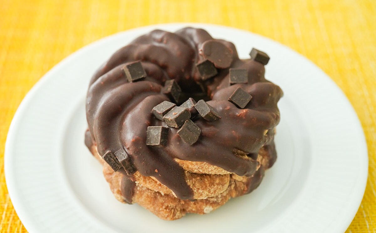 セブンドーナツに新商品登場！ひんやり冷たくてカリッカリ