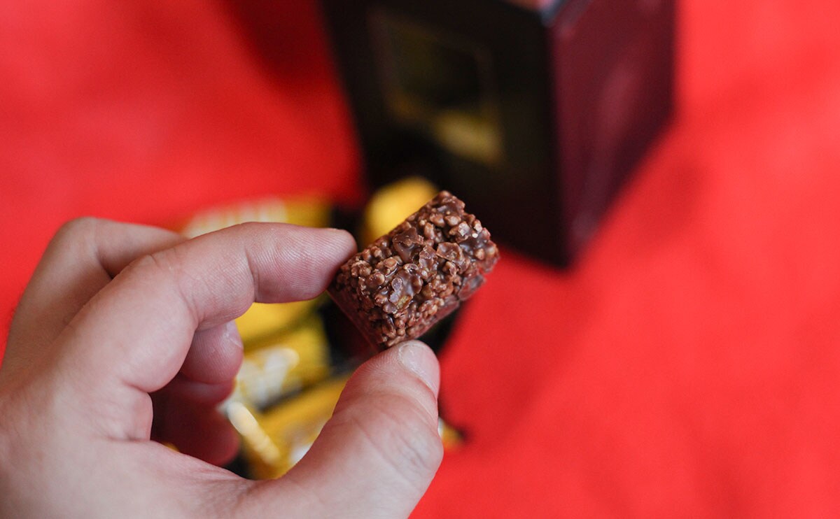 思わず買っちゃった…カルディの「カメラ缶」がかわいすぎる!!