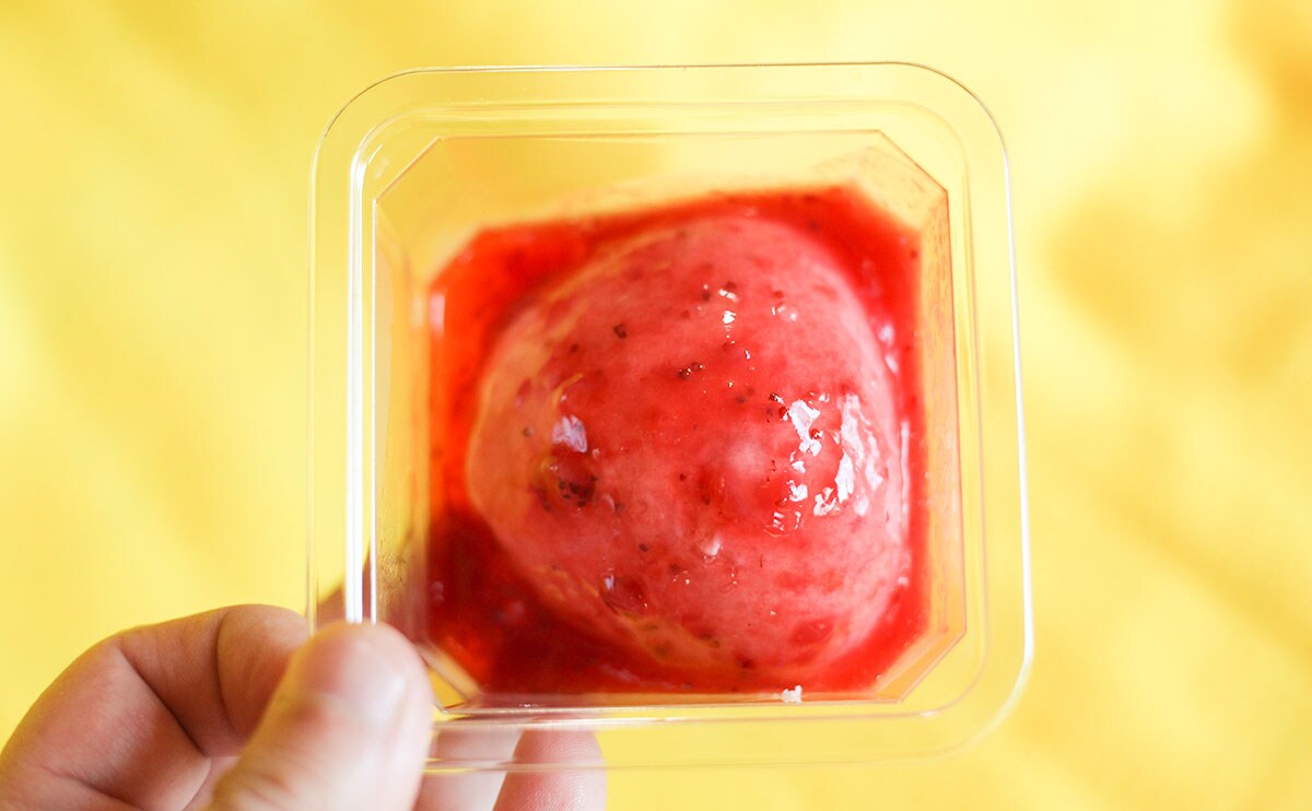 「とろ～り」「また買う」ローソンの“真っ赤な新商品”を食べてみた