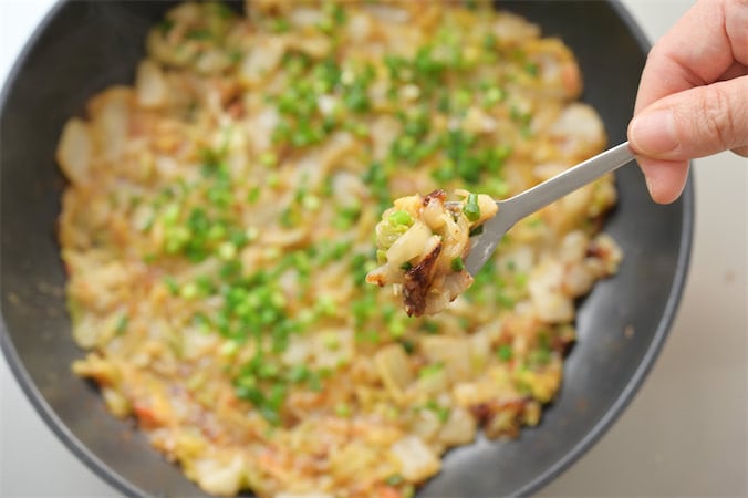 【じゃないレシピ】キャベツならぬ白菜で「もんじゃ焼き」作ってみた！ジューシーでこっちが優勝!?【農家直伝】