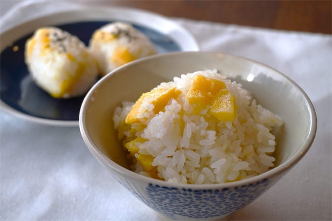 ウソ、それを炊き込む!?意外性しかない「干し芋の炊き込みご飯」作ってみた！濃厚で飛ぶぞっ【農家直伝】