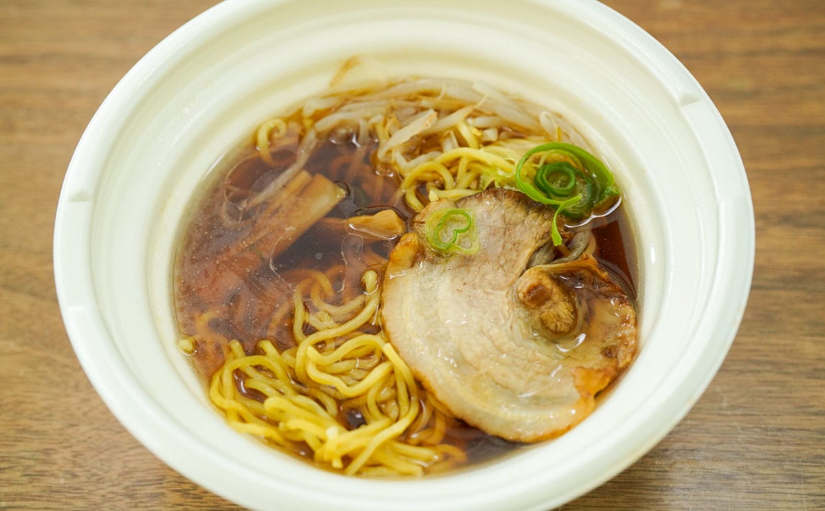 セブン新発売ラーメン、普通においしいのに安くない?
