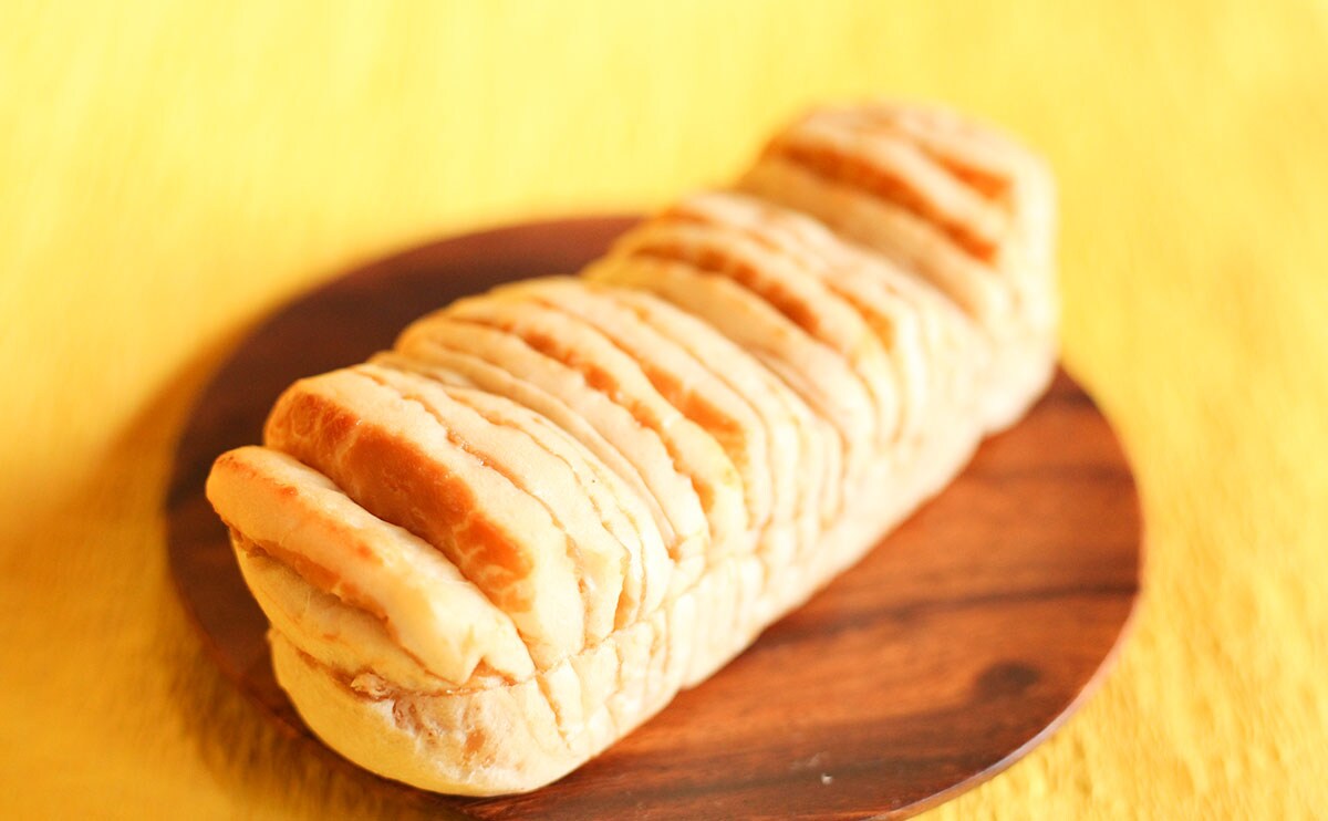 【ファミマ】“ねこのしっぽ”を食べたら甘くておいしかった!!