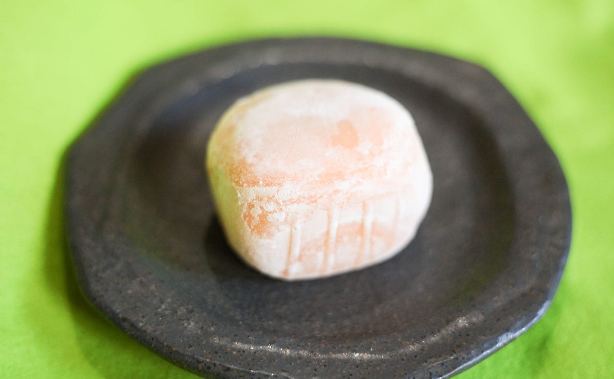 「すごいボリューム」果汁があふれるファミマスイーツとは!?