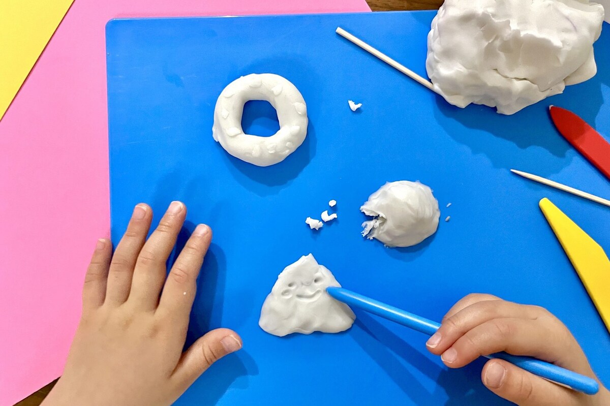 紙粘土のおすすめ12選をタイプ別に紹介！活用アイデアと選び方も