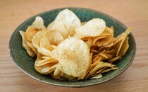 「買い溜めした」「めちゃうまい」話題のポテトチップスは数量限定