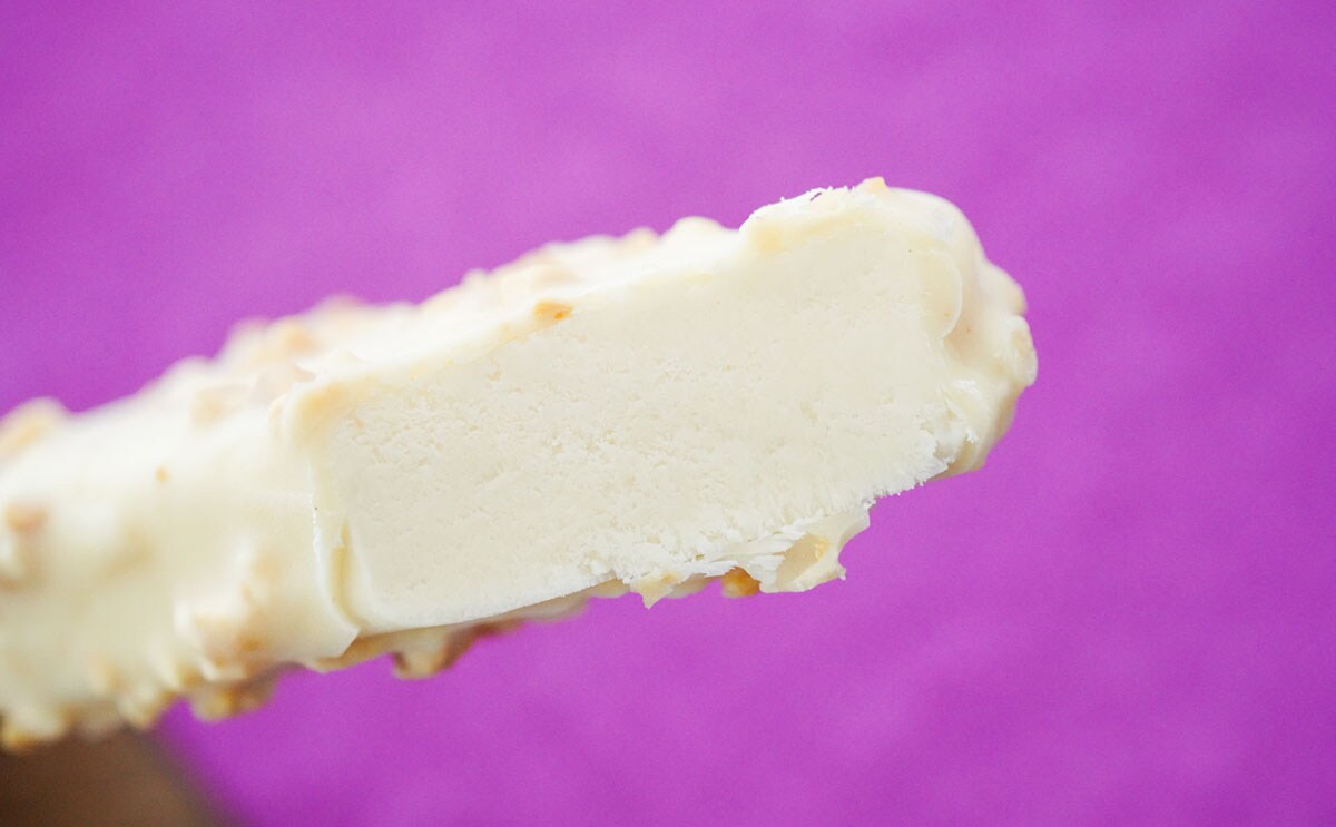 セブン人気アイスから新商品登場、贅沢仕立てを実食レビュー