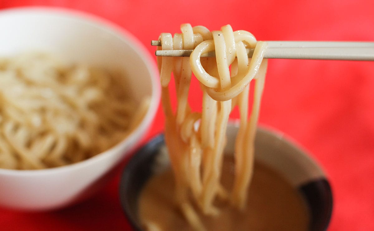 ブームの火付け役「頑者」の味を再現!ファミマの冷凍食品に脱帽