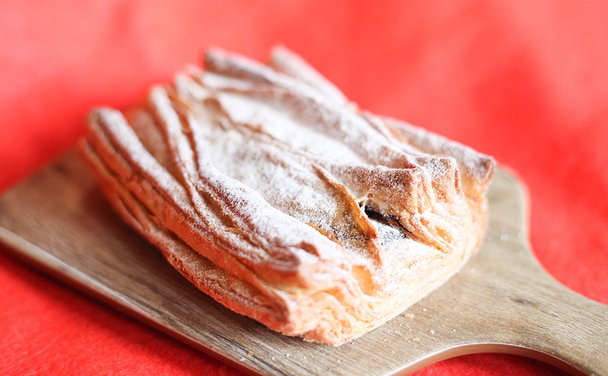 ローソンの新商品、地味だけどめっちゃおいしいやつでした!【おすすめパン3選】