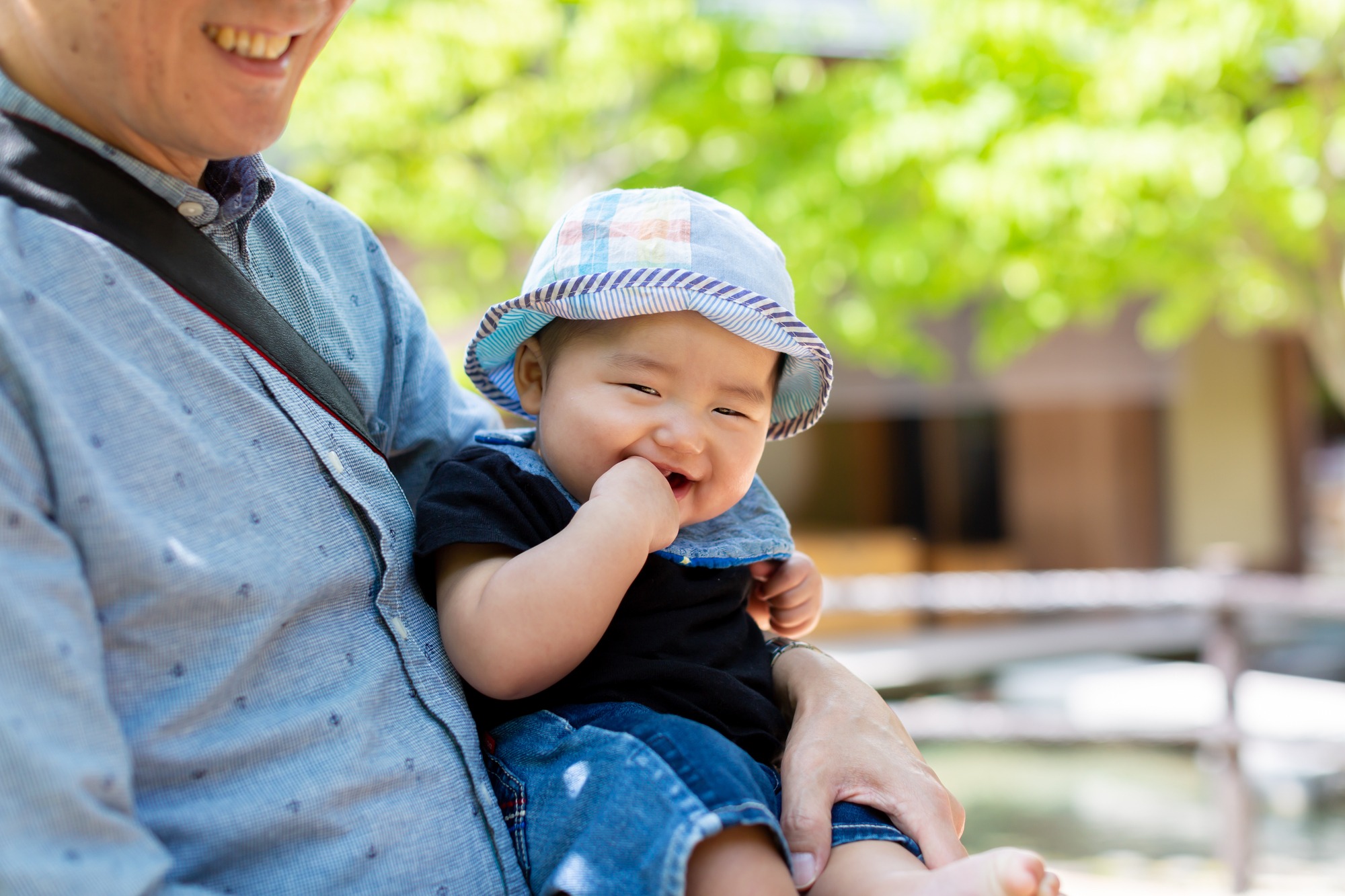 ショップ 新生児 帽子 必要