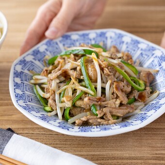 野菜のシャキシャキ食感がたまらない神コスパおかず「もやし青椒肉絲」