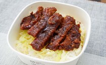 「復活嬉しい」「一番うまい」セブン新発売どんぶりは白飯がススム味