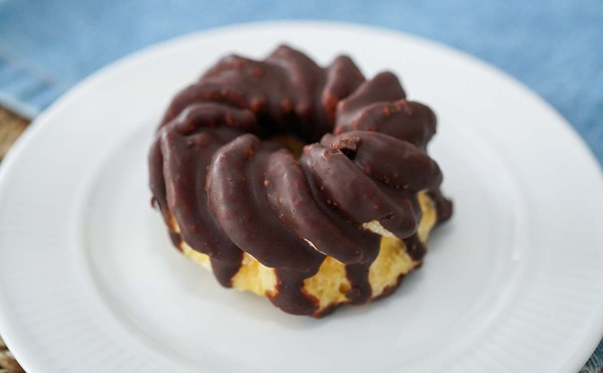 「めちゃうまい」「小さくなってる」セブン人気スイーツを買ったら衝撃を受けた