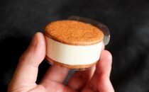 ファミマの爆売れスイーツ「バタービスケットサンド」が帰ってきた！！