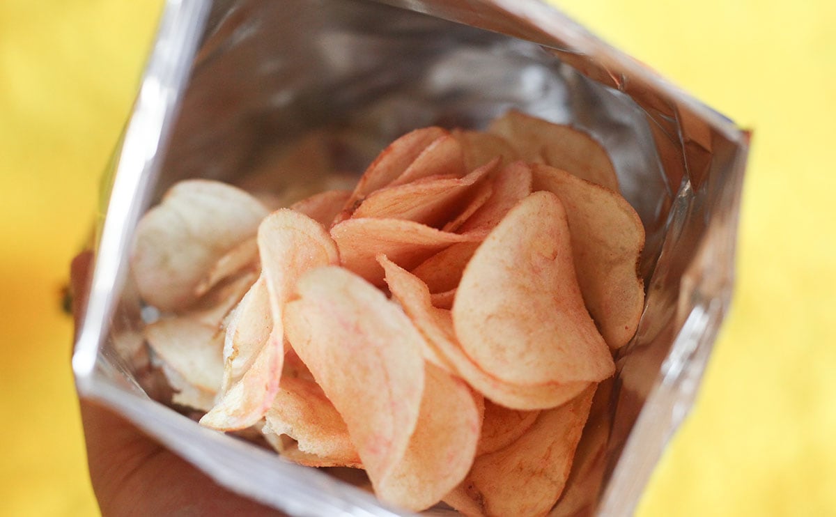 「想像以上にスパム」ファミマ限定SPAM味のポテチ、再現度高すぎて笑った