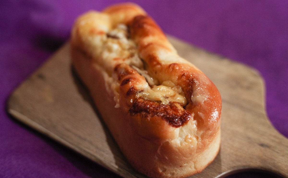 正直ナメてた…ローソンの惣菜パンがシンプルにうまい!