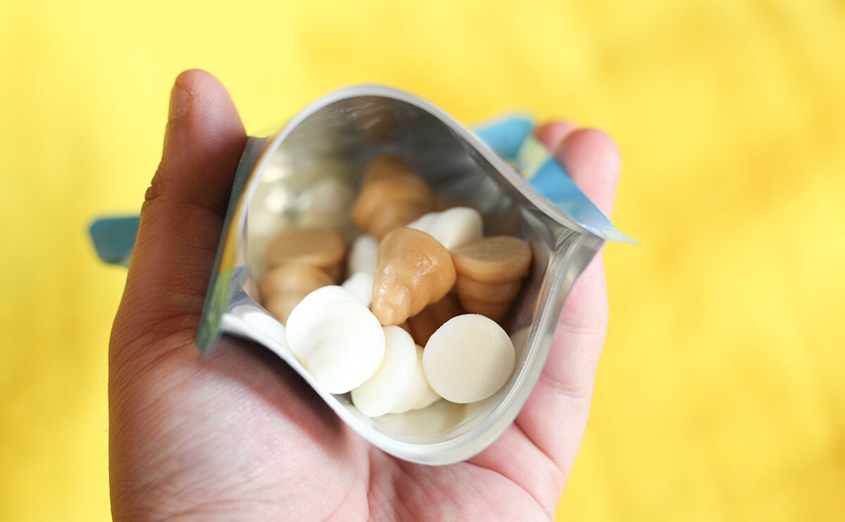 「笑った」「この形…」誤解を生みそうなグミを発見!!