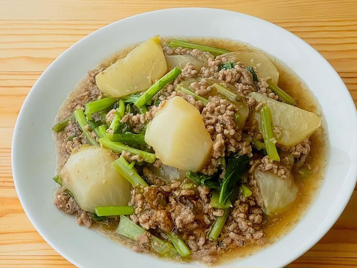 葉っぱまでおいしく!旬の「かぶ」を丸ごと味わいつくす簡単レシピ3品