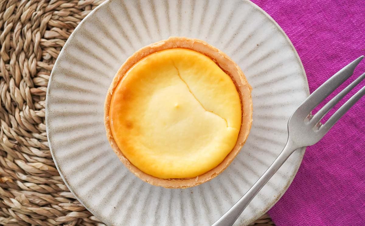 「神ってる」「濃厚でうまい」セブン新作タルトは1個で大満足