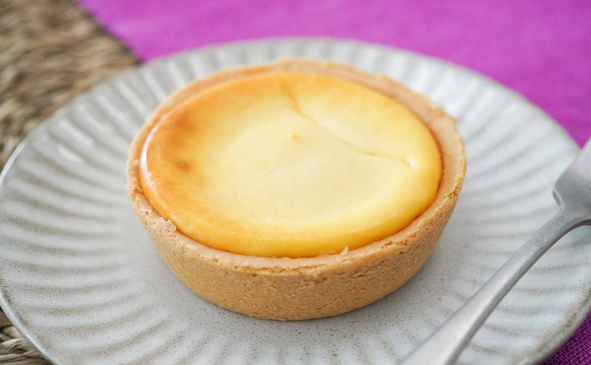 「神ってる」「濃厚でうまい」セブン新作タルトは1個で大満足