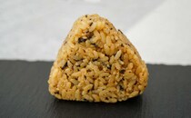 「おいしい」と絶賛、セブンおむすびがクセになる