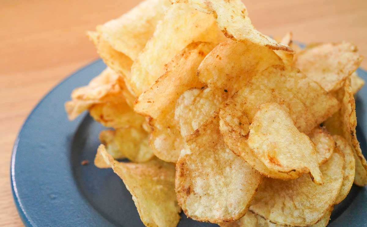 「すき焼きみたい」「まとめ買いする」全国発売の【湖池屋】ポテトチップスとは