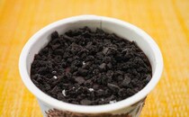 「とりあえずまとめ買い」「すごくウマい」セブンの“土アイス”復活