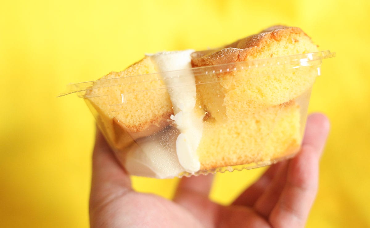 【関東限定】ファミマの『シフォンケーキ』、ほぼ空気だった