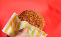 「即買い」「全人類におすすめしたい」ファミマの激うまホットスナック