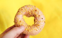 「めちゃうま」ファミマのドーナツは爽やか系!?