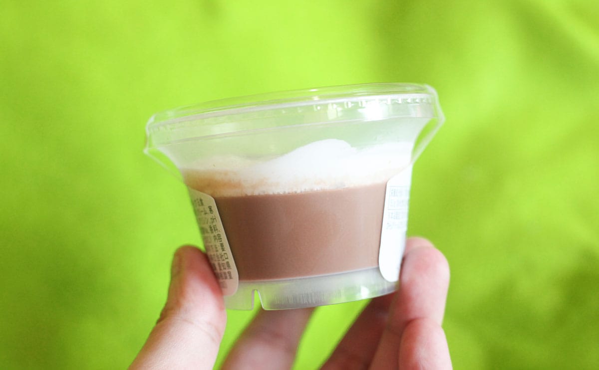 「箱買いしたい」「飲み物レベル」の声も。ファミマの『プリン』がおいしいと話題