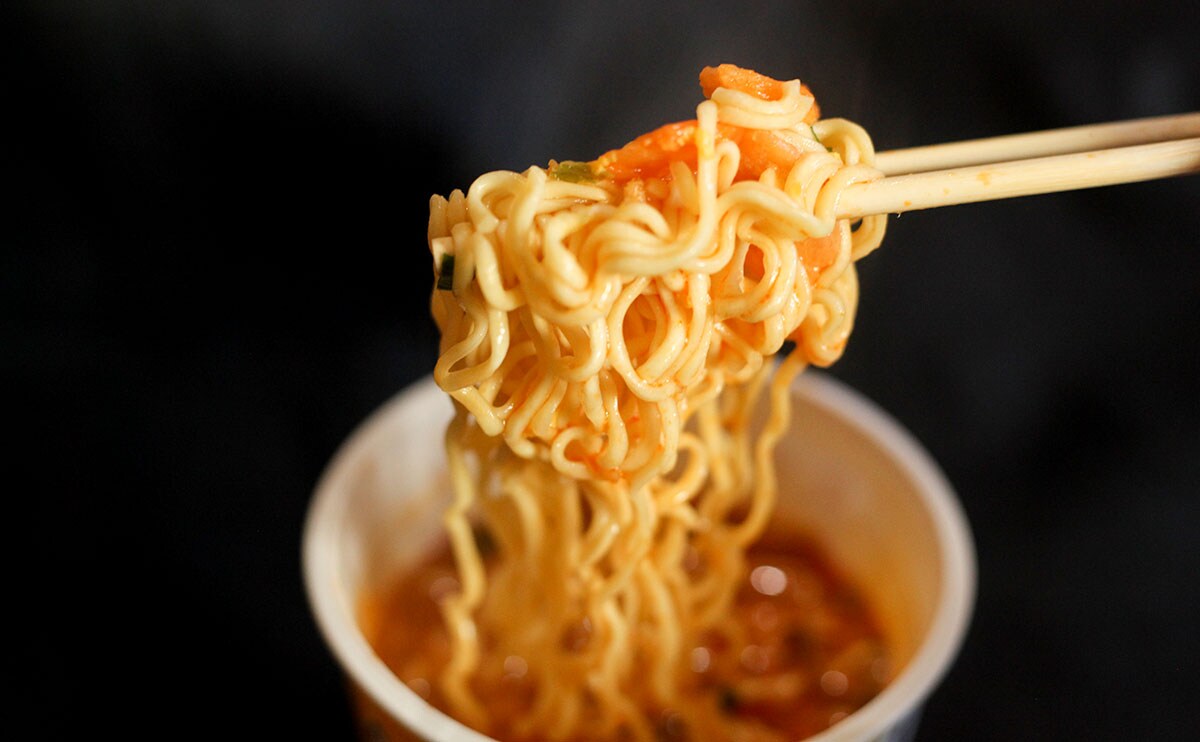 『日高屋』の期間限定メニューがカップ麺に!?