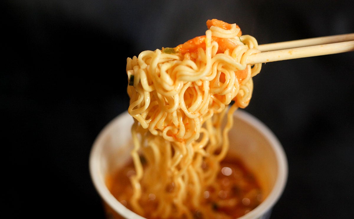 『日高屋』の期間限定メニューがカップ麺に!?