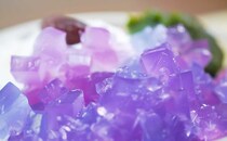 「色に惹かれる」「きれいで美味しい」きらきら輝く【セブンスイーツ】