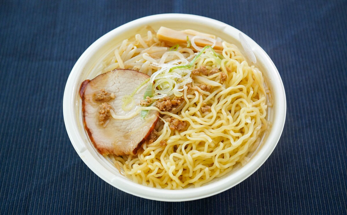 「本格的な味」「スープうまいな」新発売【セブン】ラーメンは旨みがスゴい