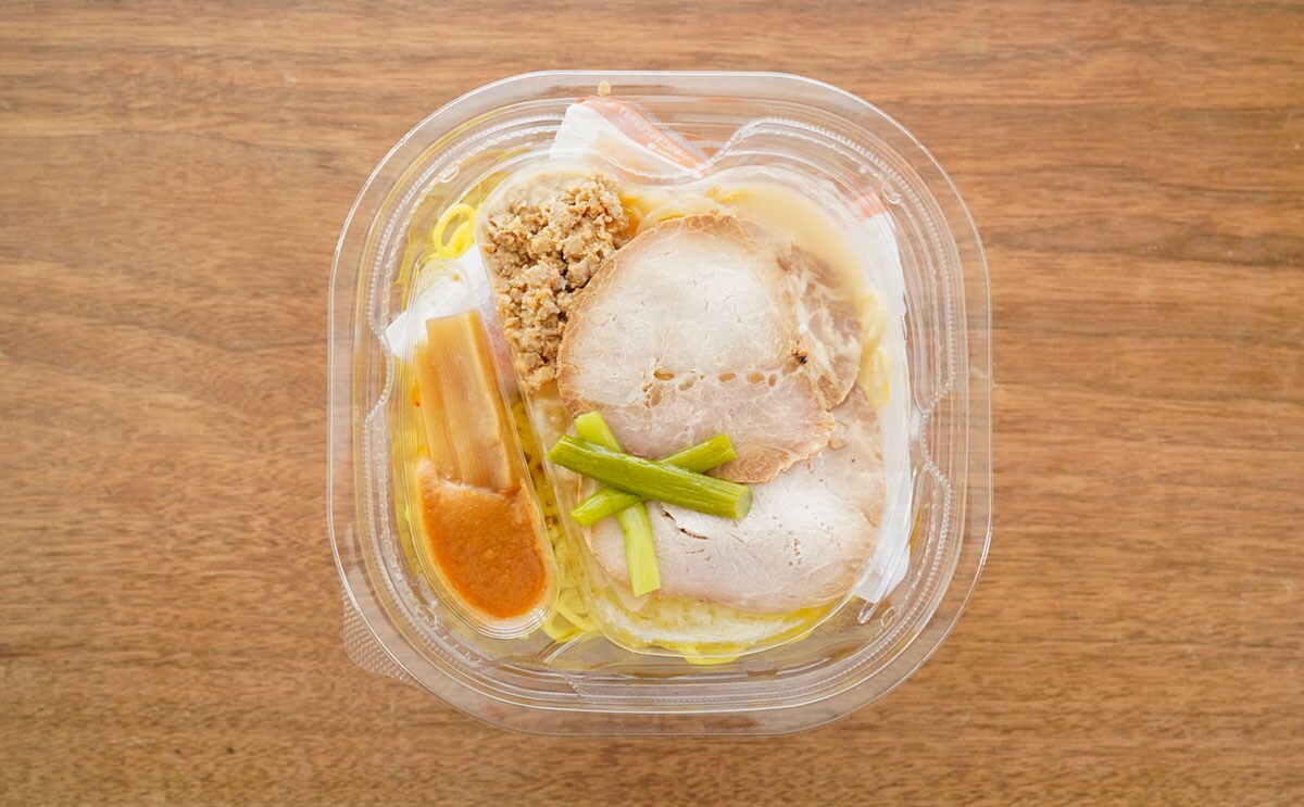 「濃厚でうまい」「ハマってる」セブン新発売【ラーメン】は銘店監修