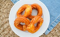 【セブン】170円で528kcal摂取できる新商品がうますぎて太りそう