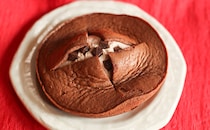 【ファミマ】の人気スイーツが『森永』とコラボ!?