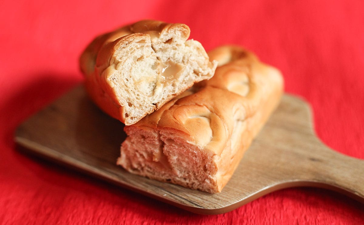 「めっちゃうまい」の声も。【ファミマ】のパンは超ロング！