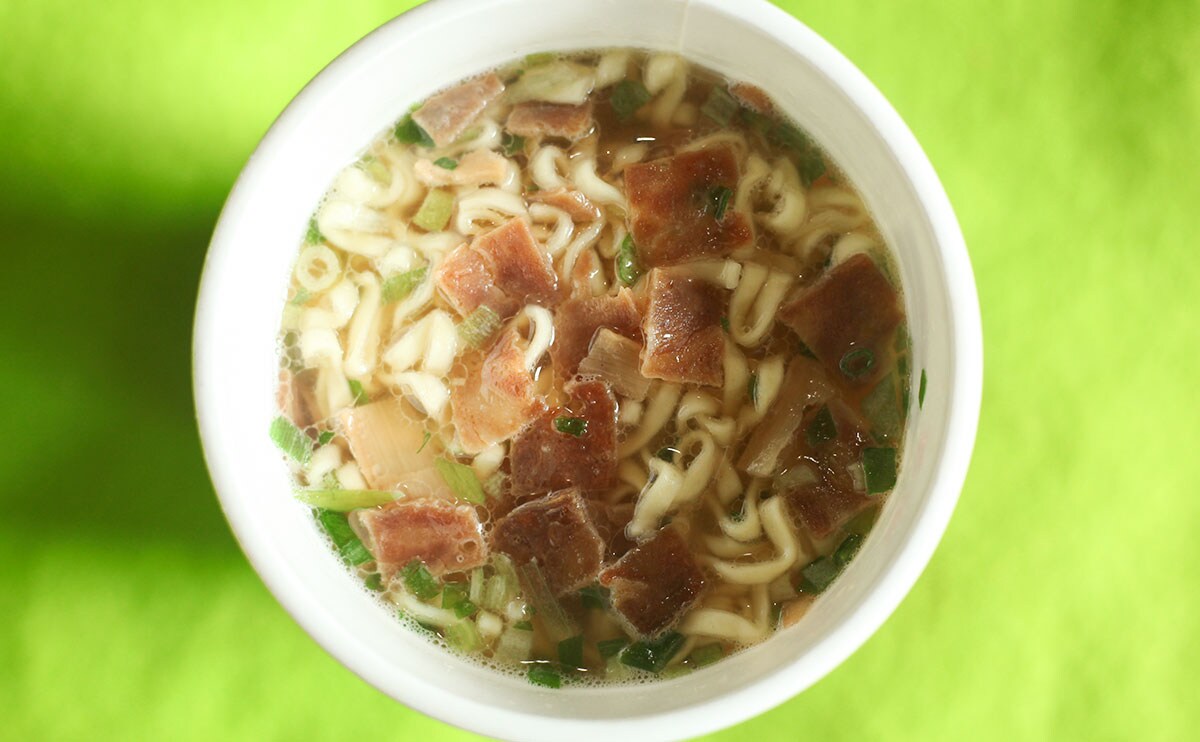【258円】最後の一滴までおいしいファミマの『カップ麺』