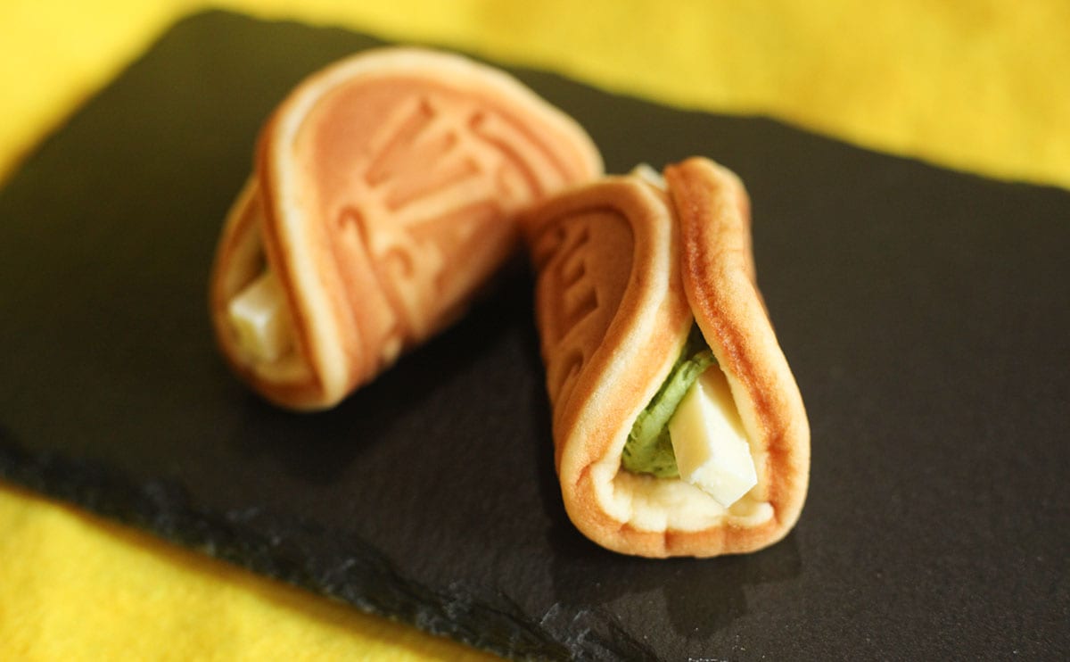 「絶品」「新食感」ファミマの『ワッフル』がうますぎて引いた