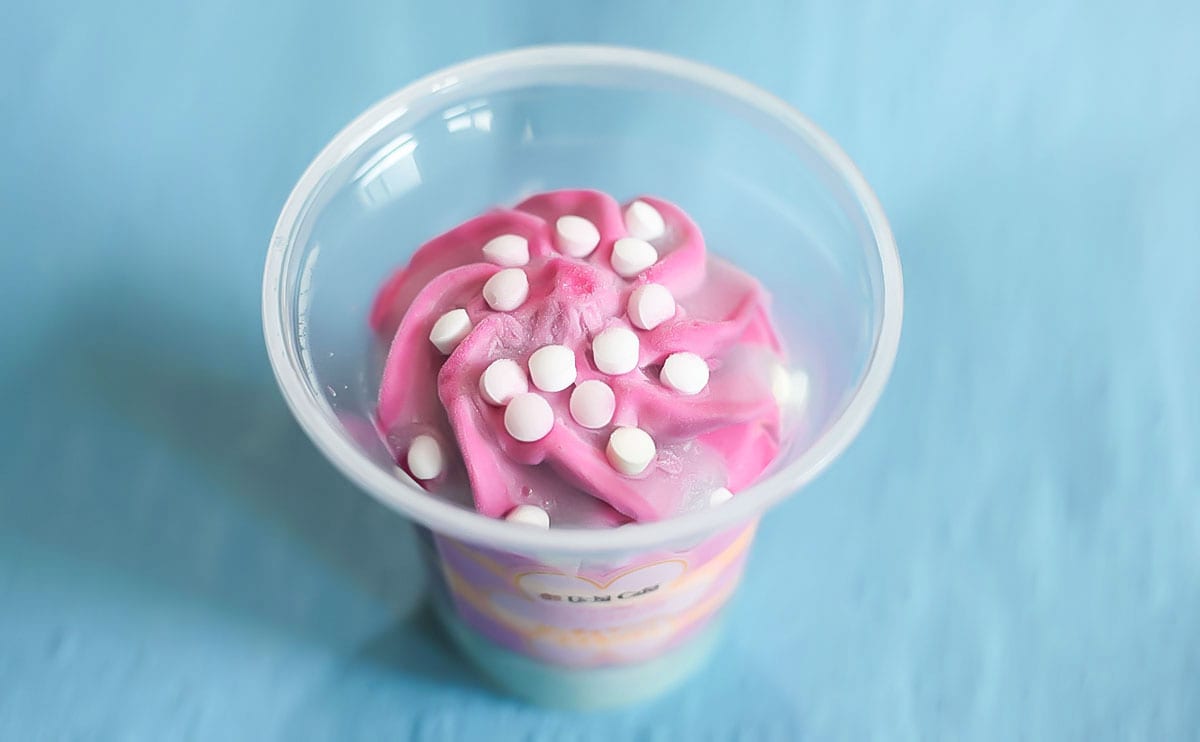 【ローソン】『MOIC』コラボのアイスがド派手で好き