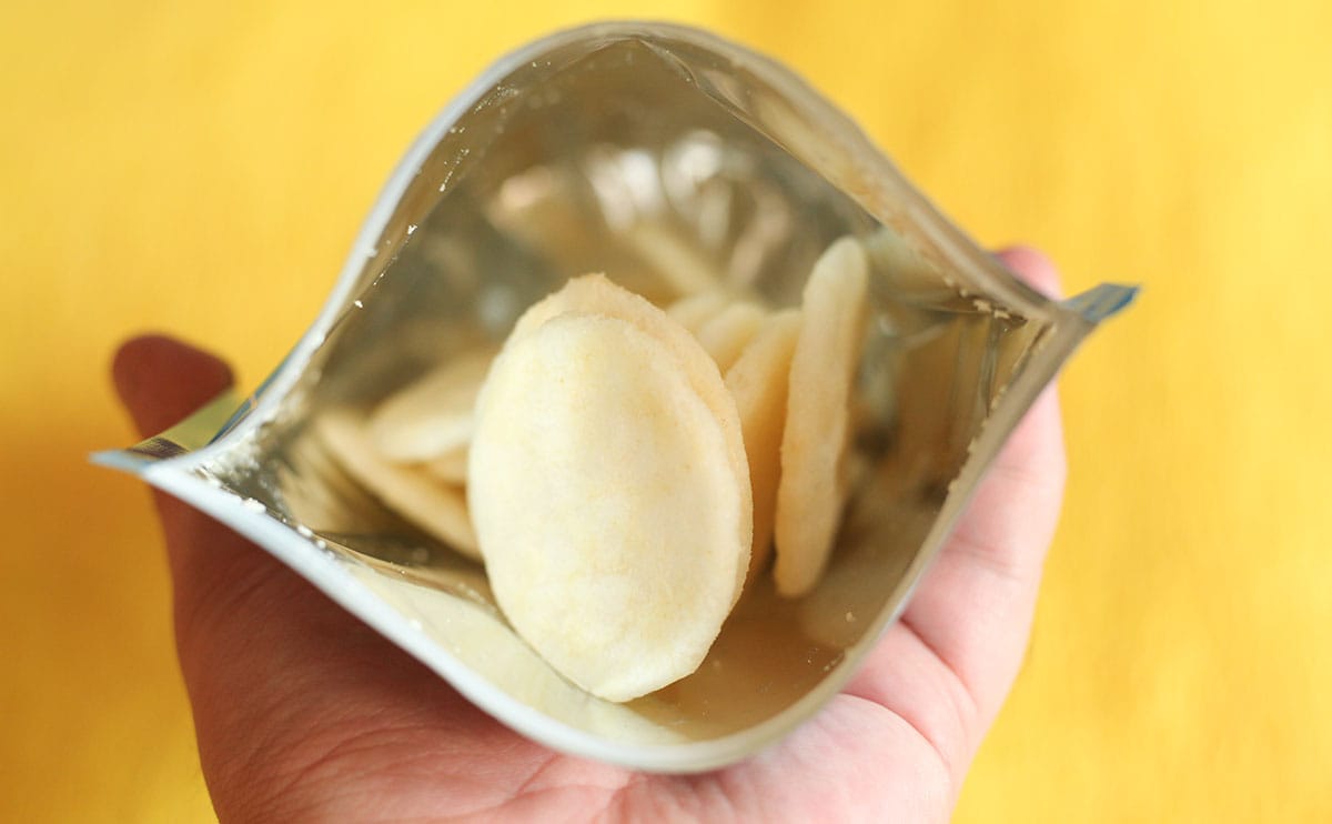 「手が止まらない」と噂の“せんべい”を食べてみたら後悔した
