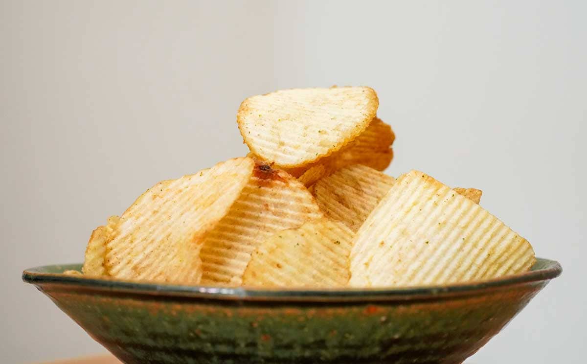 過去最高のうまさ！【湖池屋ストロング】の新商品にハマる