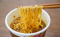 「白飯ほしい」「うまいんだけど」爆売れした【カップヌードル】登場