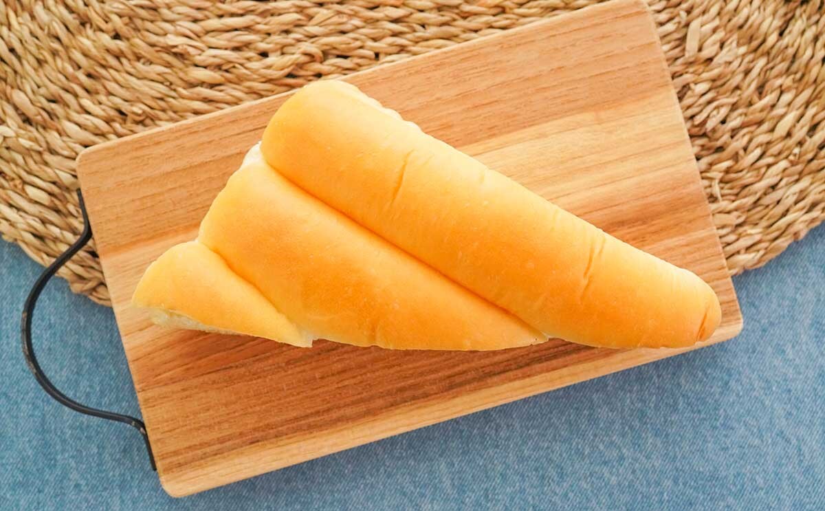 「じゅわっとする」「コスパよくない？」【セブン】138円パンがクセになる