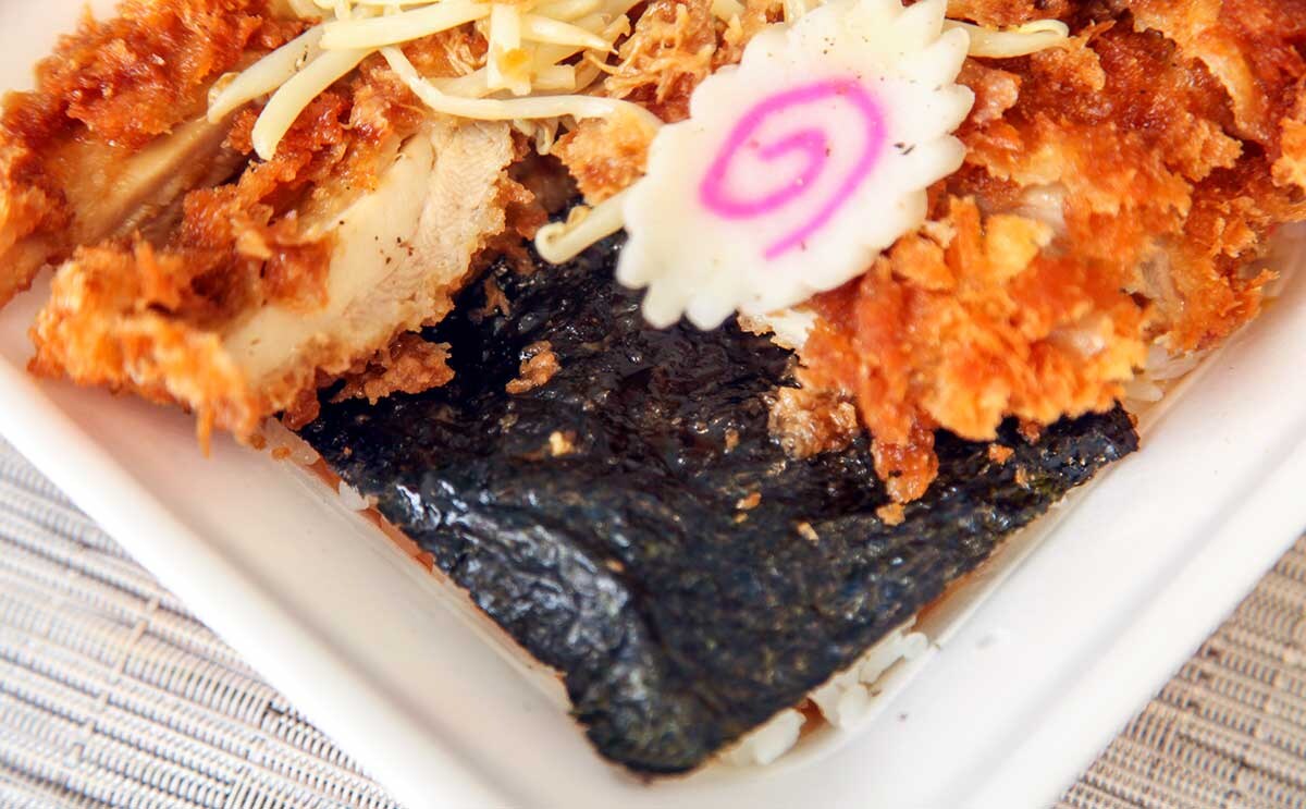 「何なのウマすぎ」「意外と相性抜群」【かつや】新商品が話題に