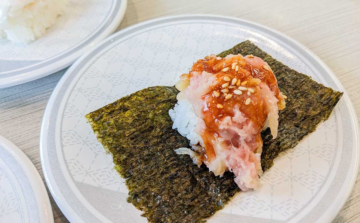 「110円なのにうまい」「4皿食べた」【はま寿司】で夏のスタミナ祭り開催中